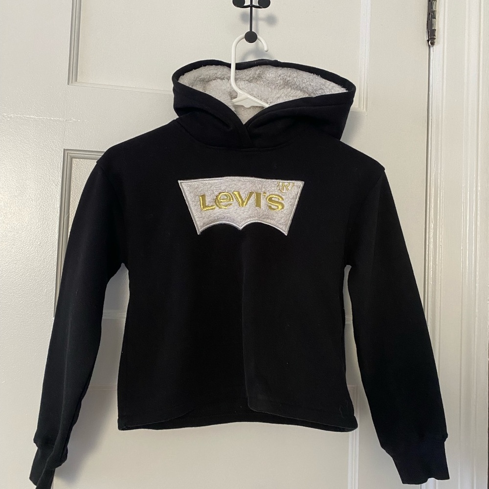 Levi’s hoodie for girls size medium NWOT